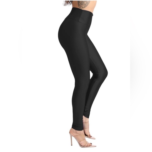 Black Leggings Stretch Skinny Shiny Active Zipper Front
Yoga High Waisted 
New - Picture 4 of 8